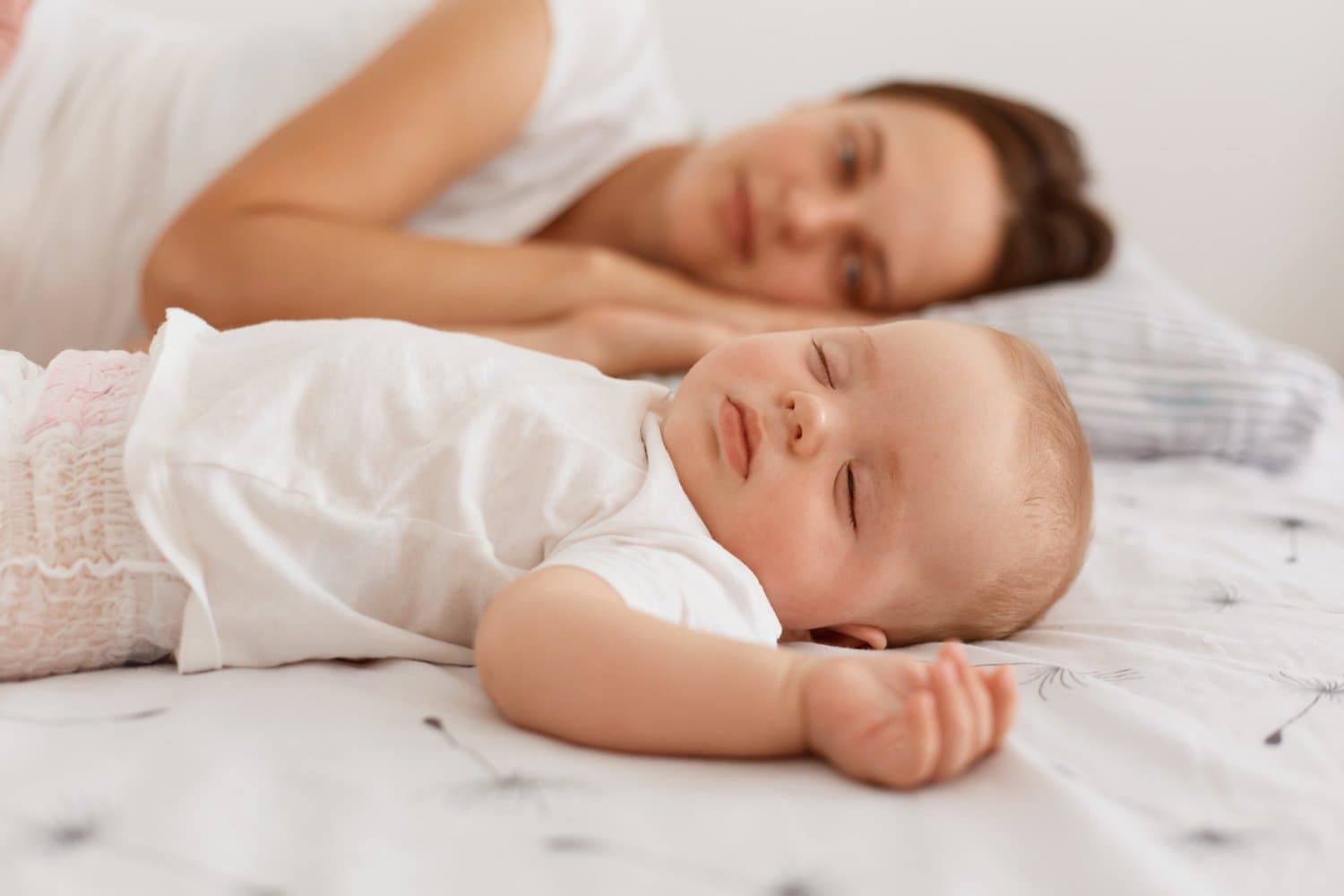 Cara Mengatur Tidur Bayi dengan Wake Windows, Anti Rewel & Lebih Tenang